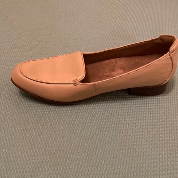 Clarks artisan shoes size 8.5 - Picture 3 of 3